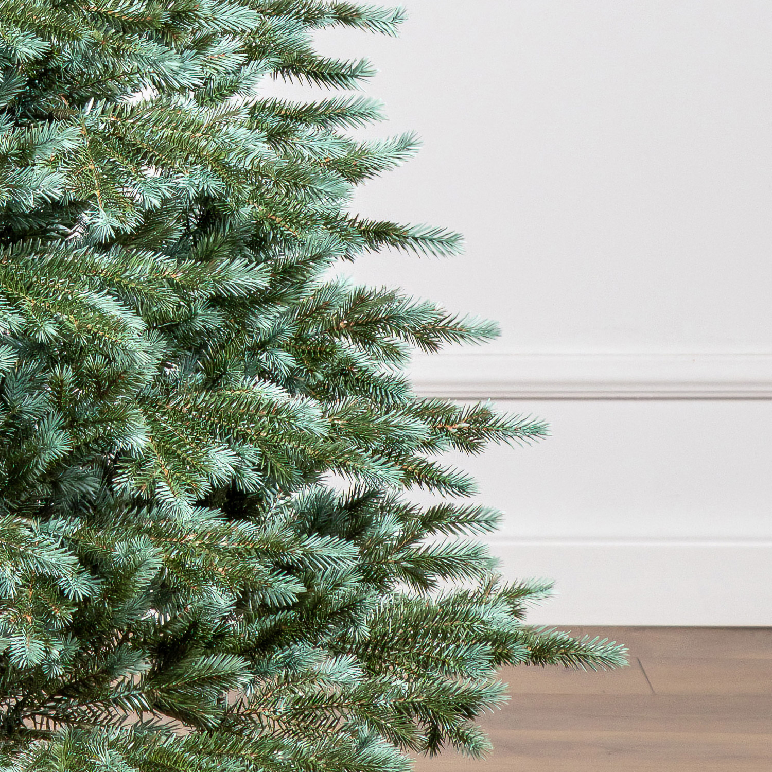 Brad artificial Christmas Deluxe by Sersimo, Alaska verde argintiu, integral 3D, 230cm Household NewTrend