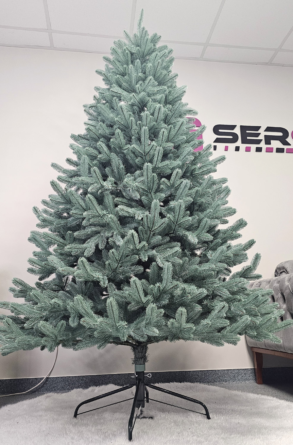 Brad artificial Christmas Deluxe by Sersimo, Laponia Select argintiu, integral 3D, 230cm Household NewTrend