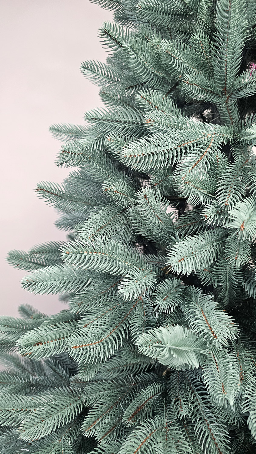 Brad artificial Christmas Deluxe by Sersimo, Laponia Select argintiu, integral 3D, 230cm Household NewTrend
