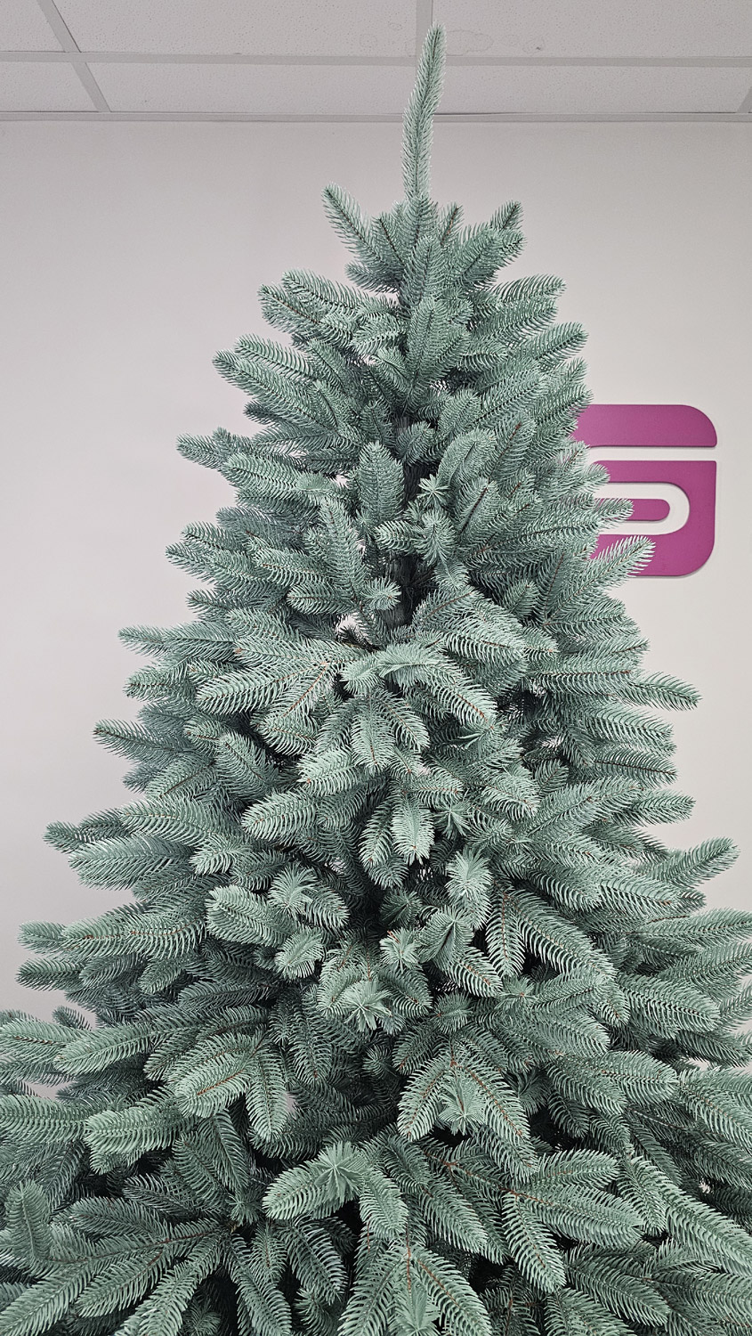 Brad artificial Christmas Deluxe by Sersimo, Laponia Select argintiu, integral 3D, 230cm Household NewTrend