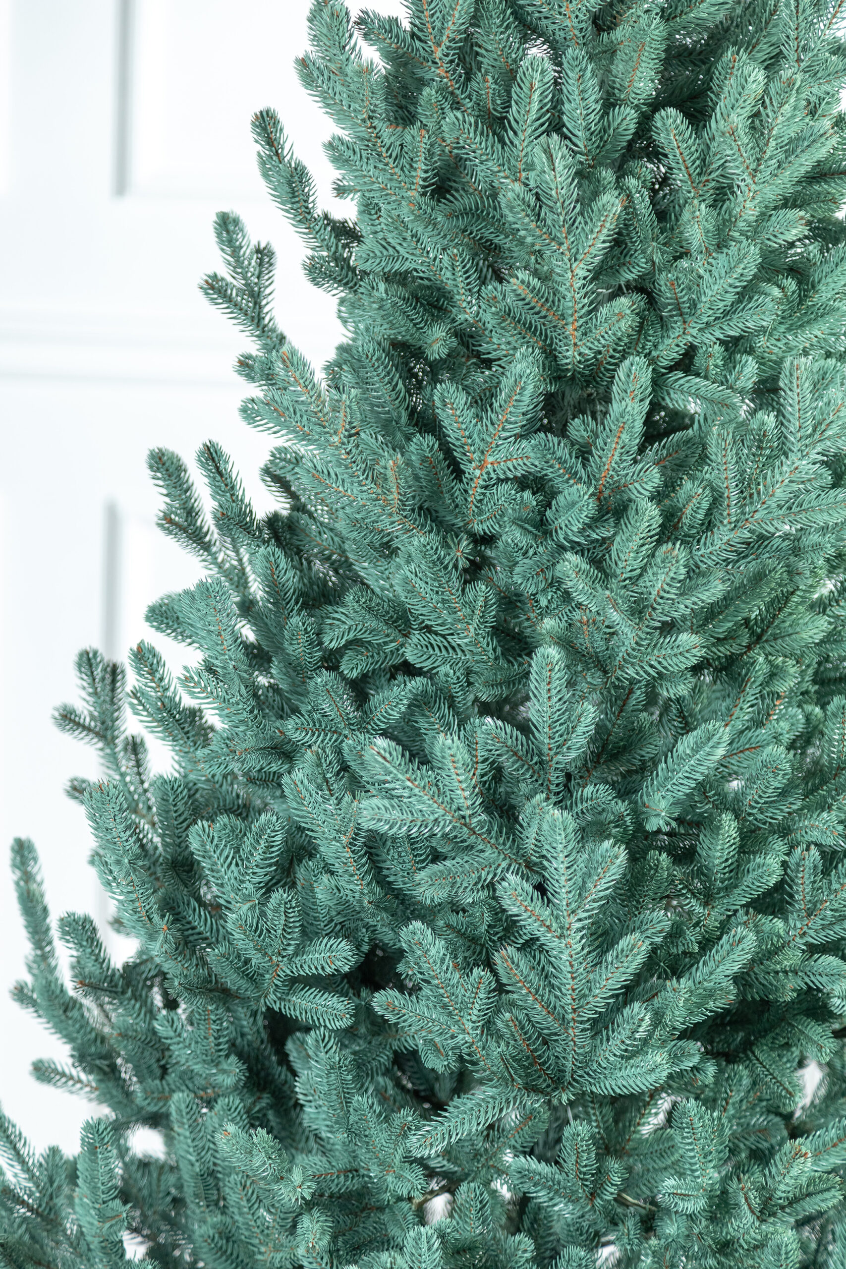Brad artificial Christmas Deluxe by Sersimo, Viena Select argintiu, integral 3D, 230cm Household NewTrend