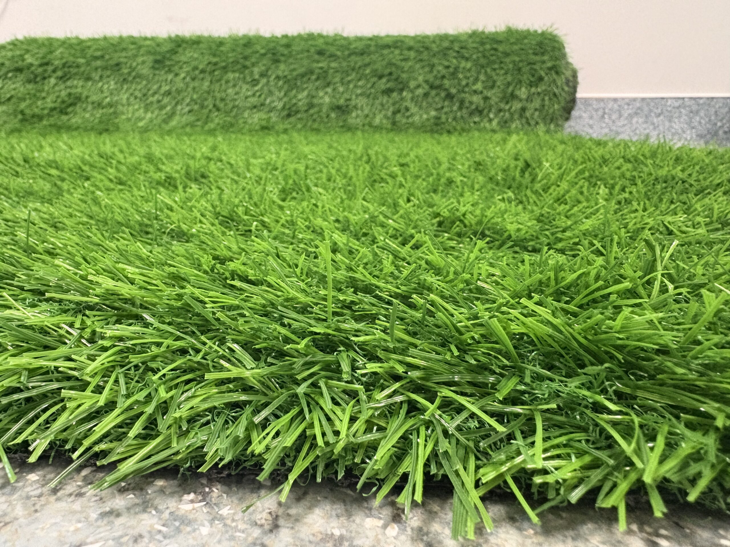 Covor Iarba Artificiala, Tip Gazon, Verde, 30 mm, 5 mp, 100×500 cm Household NewTrend