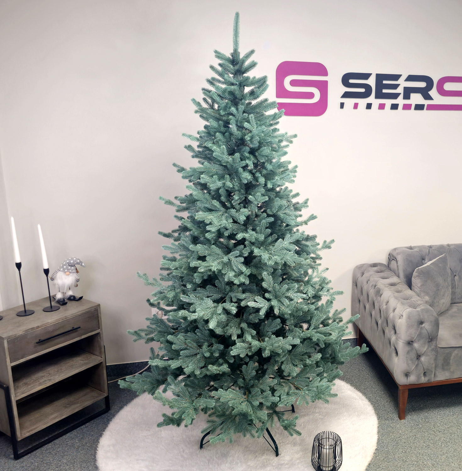 Brad artificial Christmas Deluxe by Sersimo, Viena Select argintiu, integral 3D, 210cm Household NewTrend
