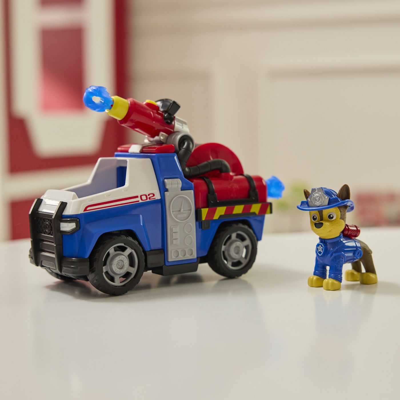 PATRULA CATELUSILOR VEHICUL DE SALVARE MASINA DE POMPIERI SI FIGURINA CHASE SuperHeroes ToysZone