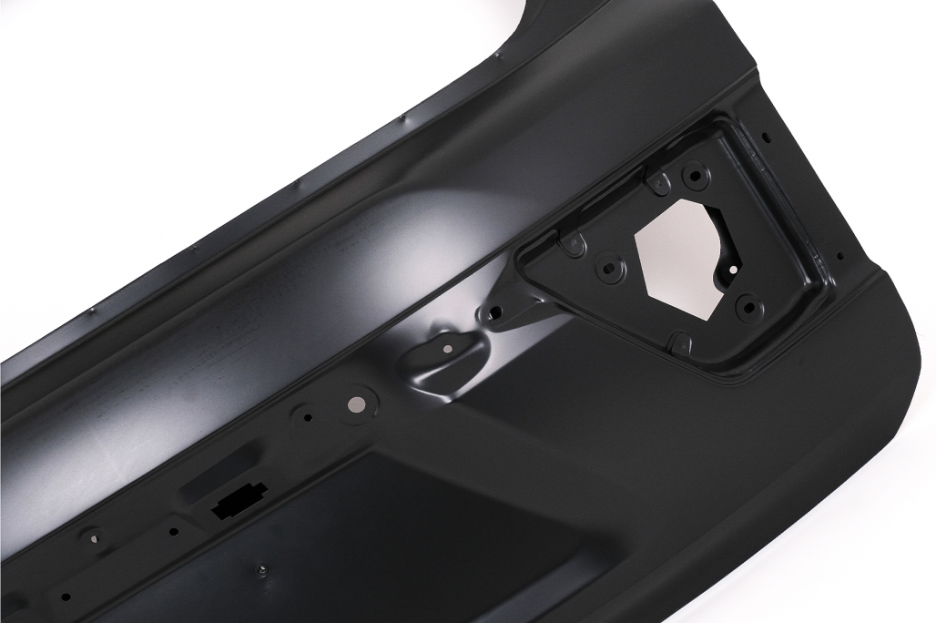 Pachet Exterior Complet Nissan Patrol Y62 (2015-2019) Conversie la 2020 Design Performance AutoTuning