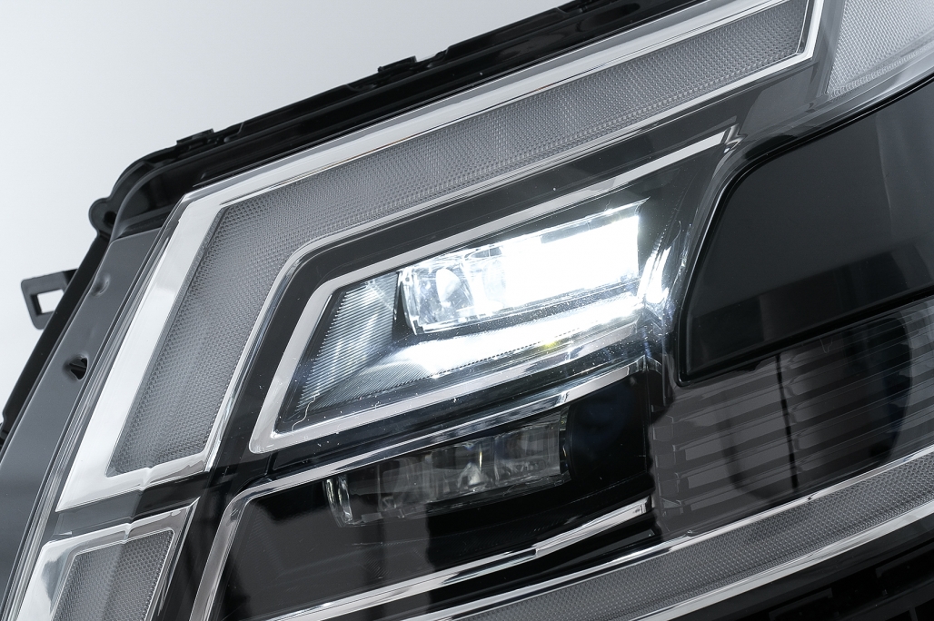 Pachet Exterior Complet Nissan Patrol Y62 (2015-2019) Conversie la 2020 Design Performance AutoTuning