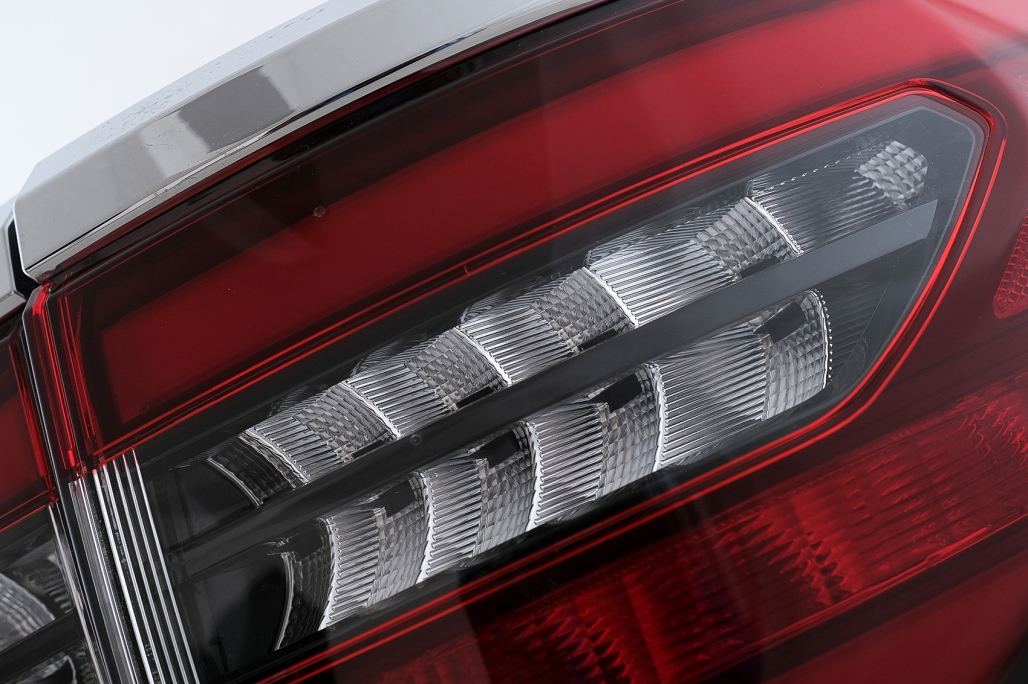 Pachet Exterior Complet Nissan Patrol Y62 (2015-2019) Conversie la 2020 Design Performance AutoTuning