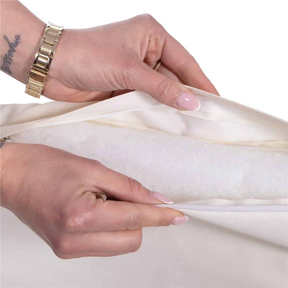 Set mobilier terasa, din tehnorattan, masa cu blat sticla securizata, 2 fotolii cu perne, negru Household NewTrend