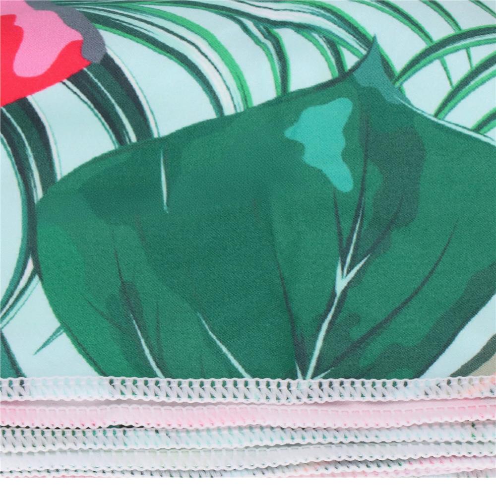 Prosop de plaja cu uscare de rapida, husa de transport, 90x180cm, model pepene verde Household NewTrend