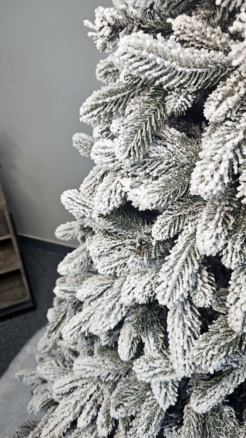 Brad artificial Christmas Deluxe by Sersimo, Global nins, mix 2D+3D, 180cm Household NewTrend