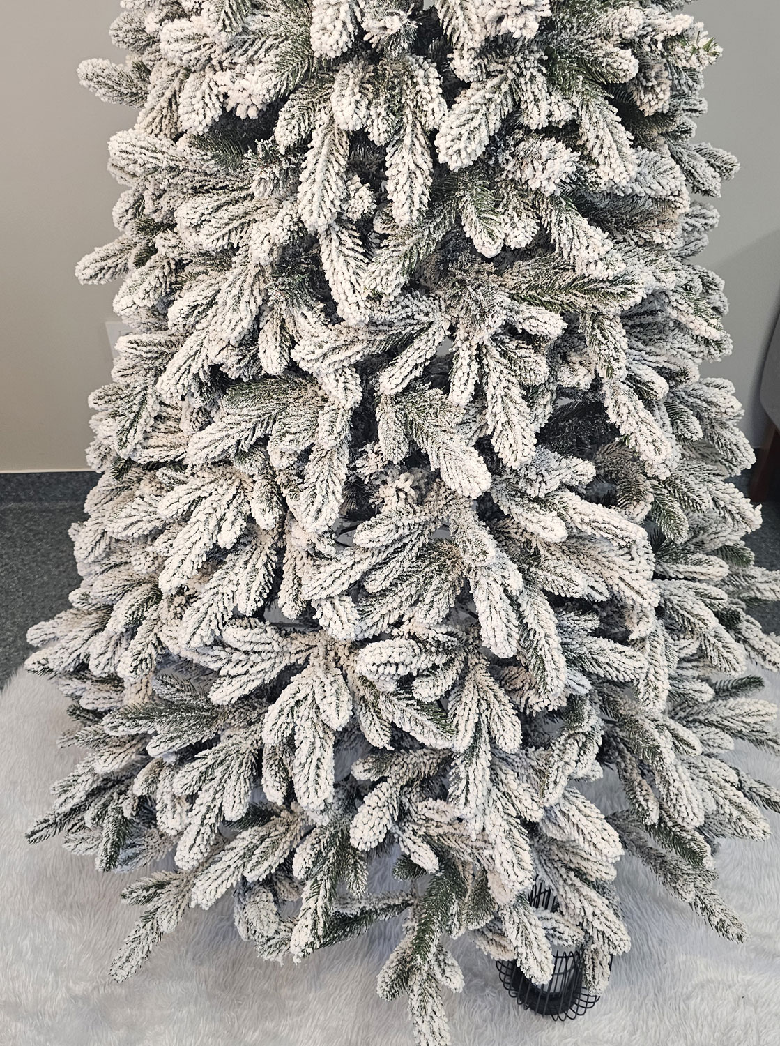 Brad artificial Christmas Deluxe by Sersimo, Global nins, mix 2D+3D, 180cm Household NewTrend