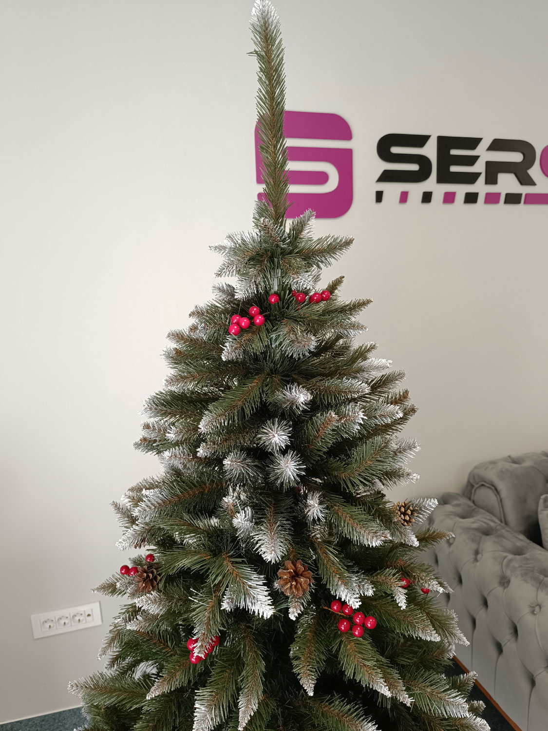 Brad artificial Christmas Deluxe by Sersimo, Frasin de Munte, 2D, 180cm Household NewTrend