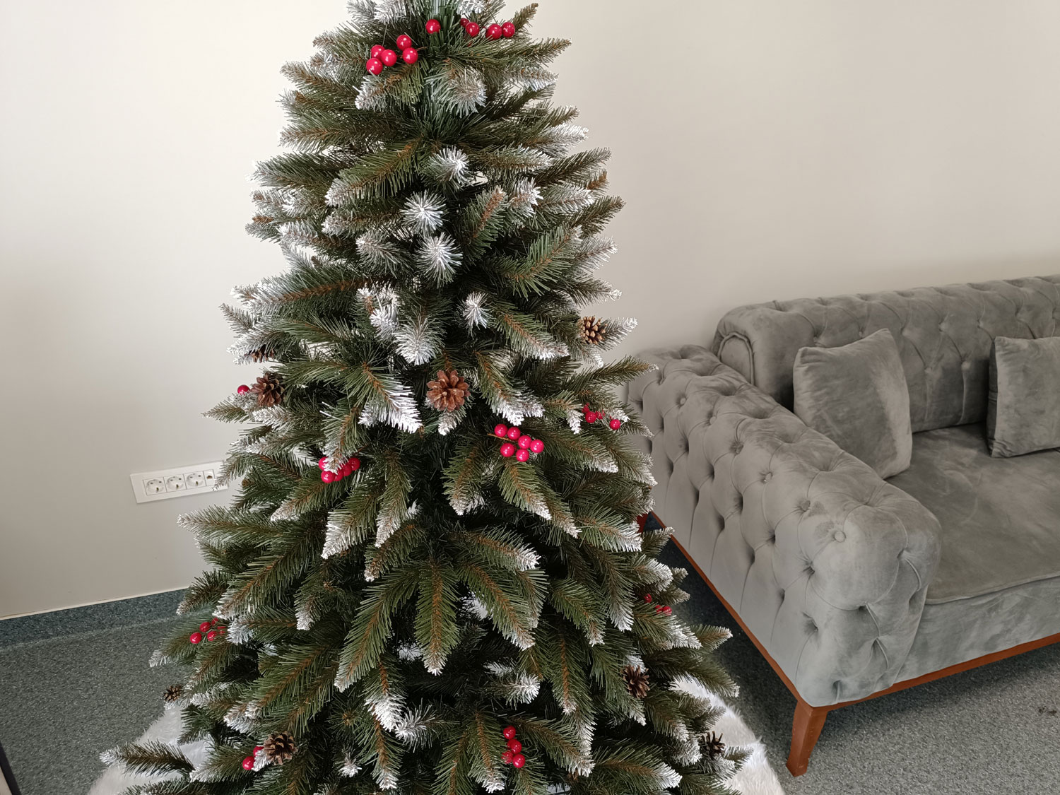 Brad artificial Christmas Deluxe by Sersimo, Frasin de Munte, 2D, 180cm Household NewTrend