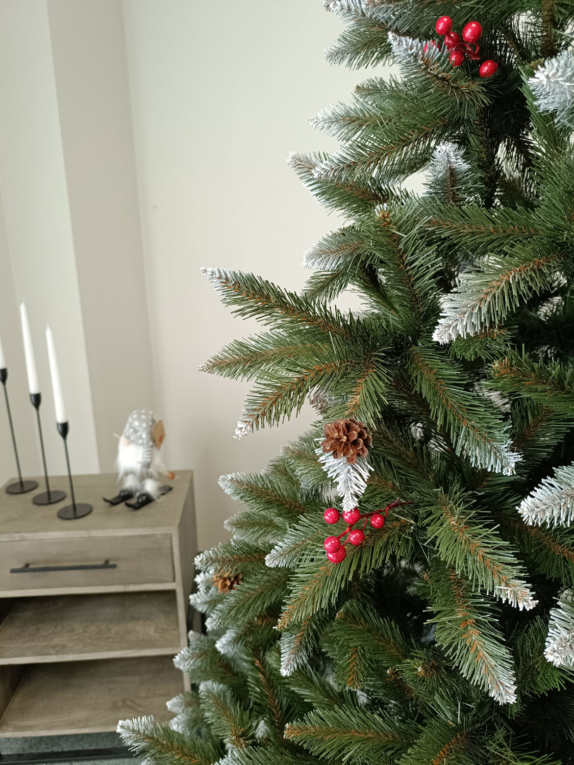 Brad artificial Christmas Deluxe by Sersimo, Frasin de Munte, 2D, 220cm Household NewTrend