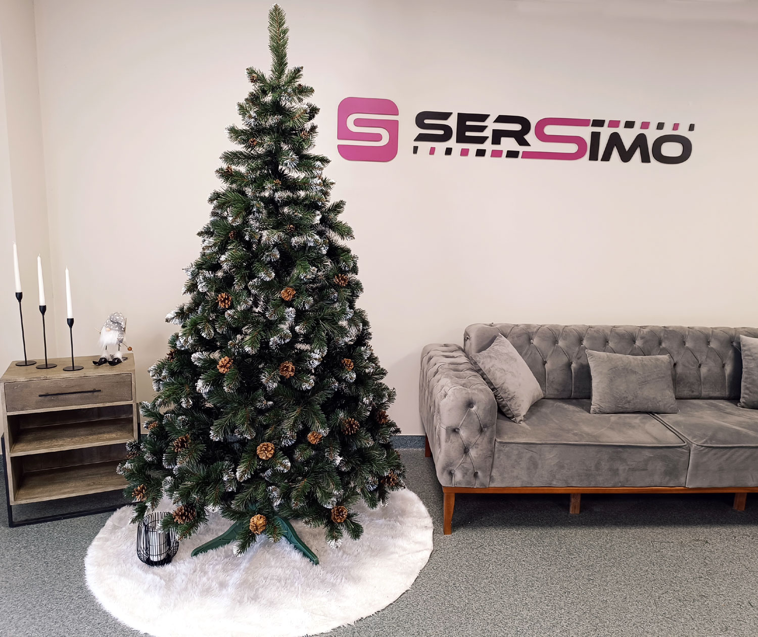 Brad artificial Christmas Deluxe by Sersimo, Lidia Nins cu conuri, 2D, 220cm Household NewTrend