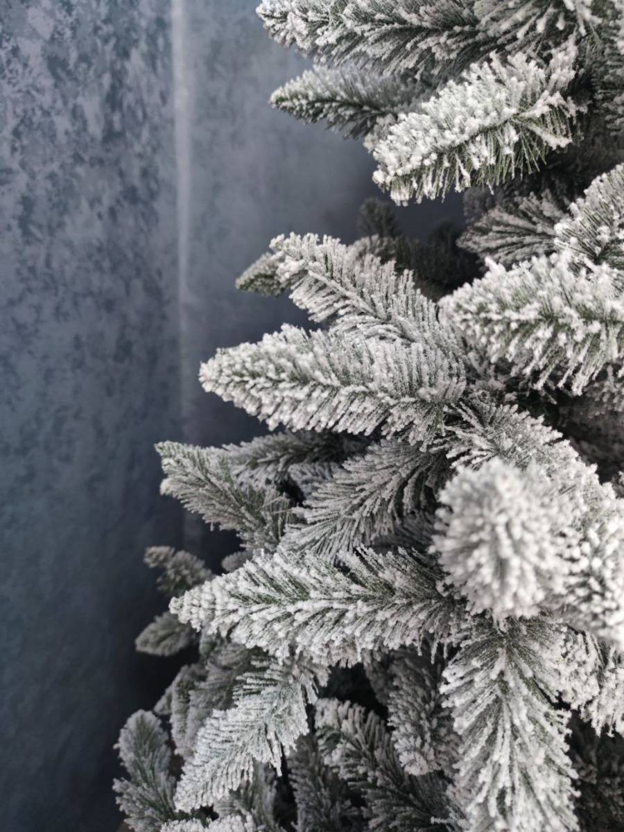 Brad artificial Christmas Deluxe by Sersimo, Victoria nins, 2D, 220cm Household NewTrend