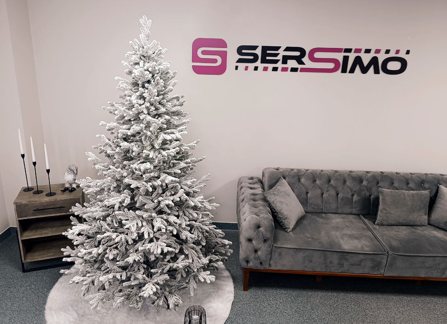 Brad artificial Christmas Deluxe by Sersimo, Viena nins, 3D, 210cm Household NewTrend
