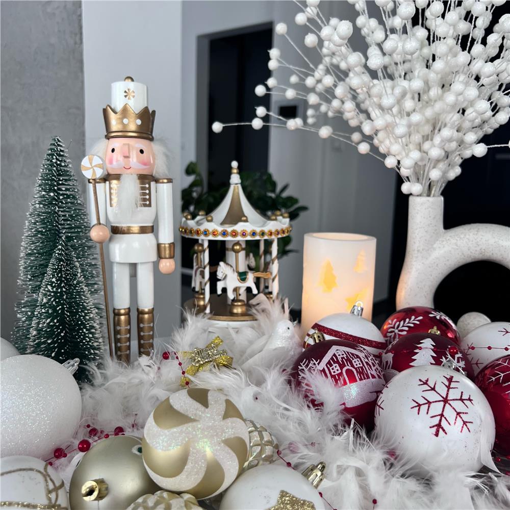 Set globuri de Craciun cu modele de sarbatori, 30 bucati, 6cm, auriu Household NewTrend