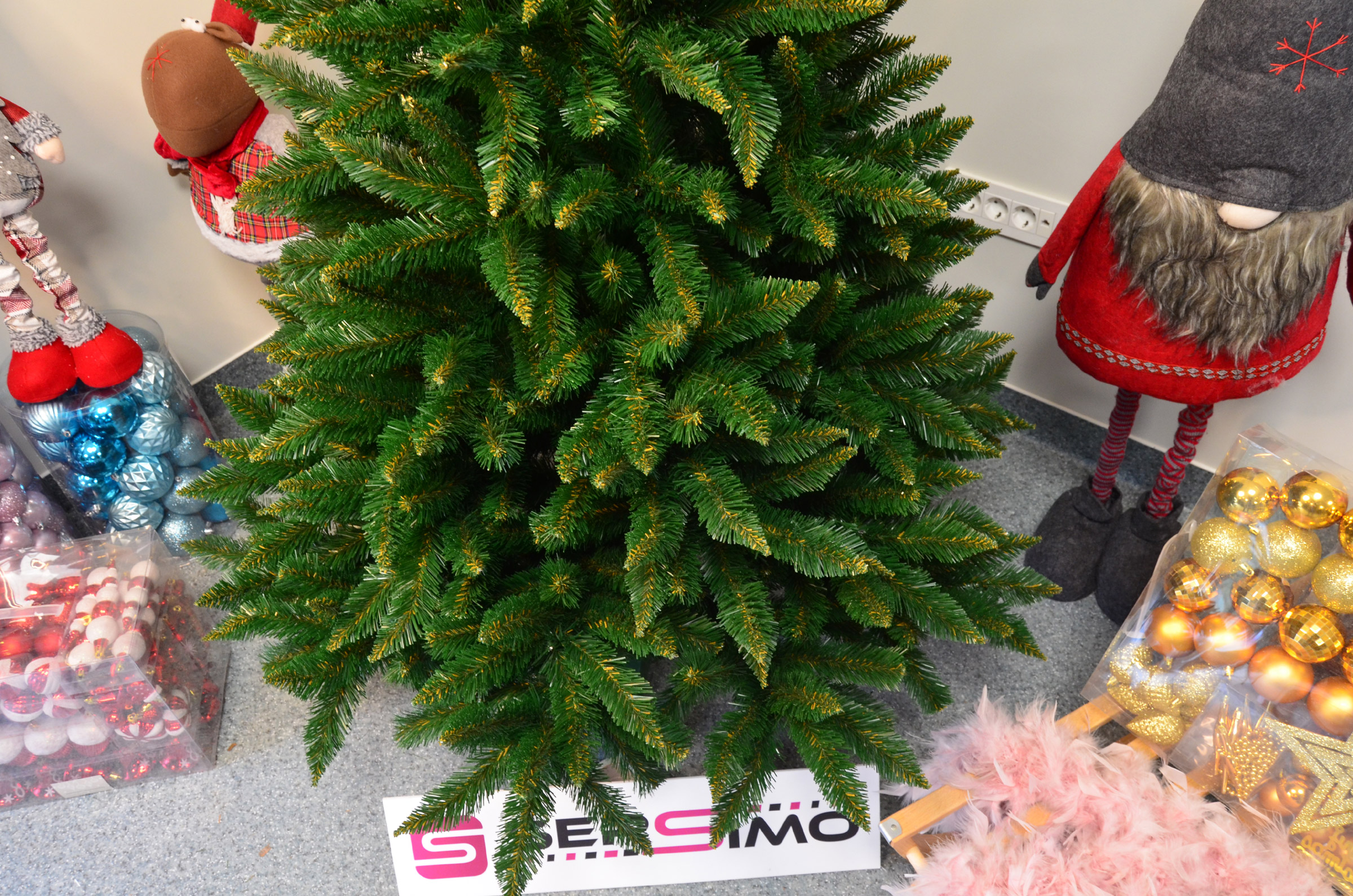 Brad artificial Christmas Deluxe by Sersimo, Himalaya, 180cm Household NewTrend