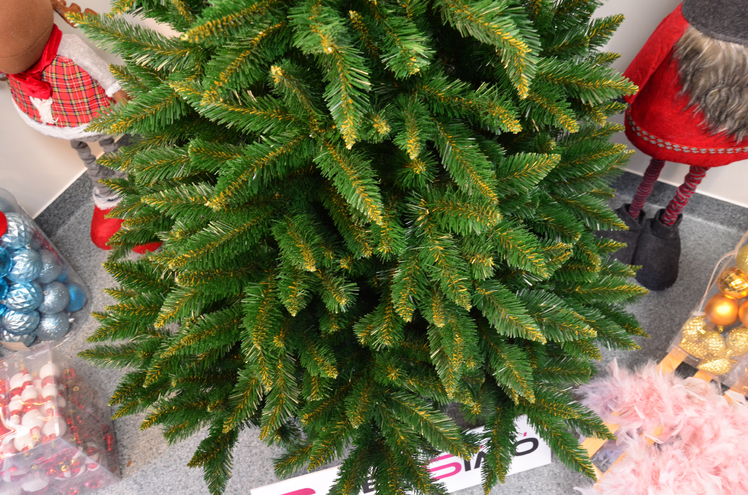 Brad artificial Christmas Deluxe by Sersimo, Himalaya, 180cm Household NewTrend