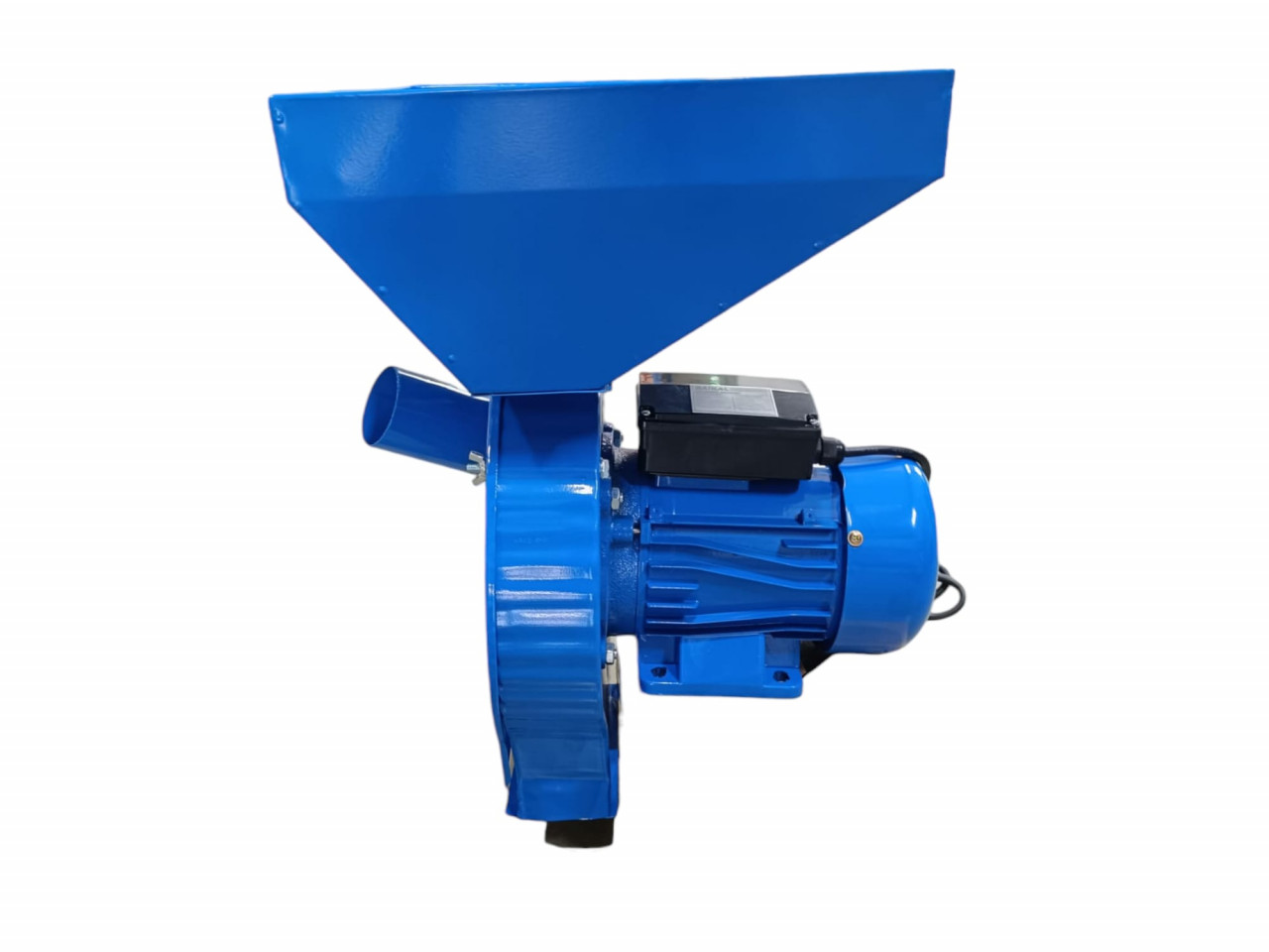 Moara electrica, 240 kg/h, 3.9 kW, BAIKAL, BM3900 Innovative ReliableTools