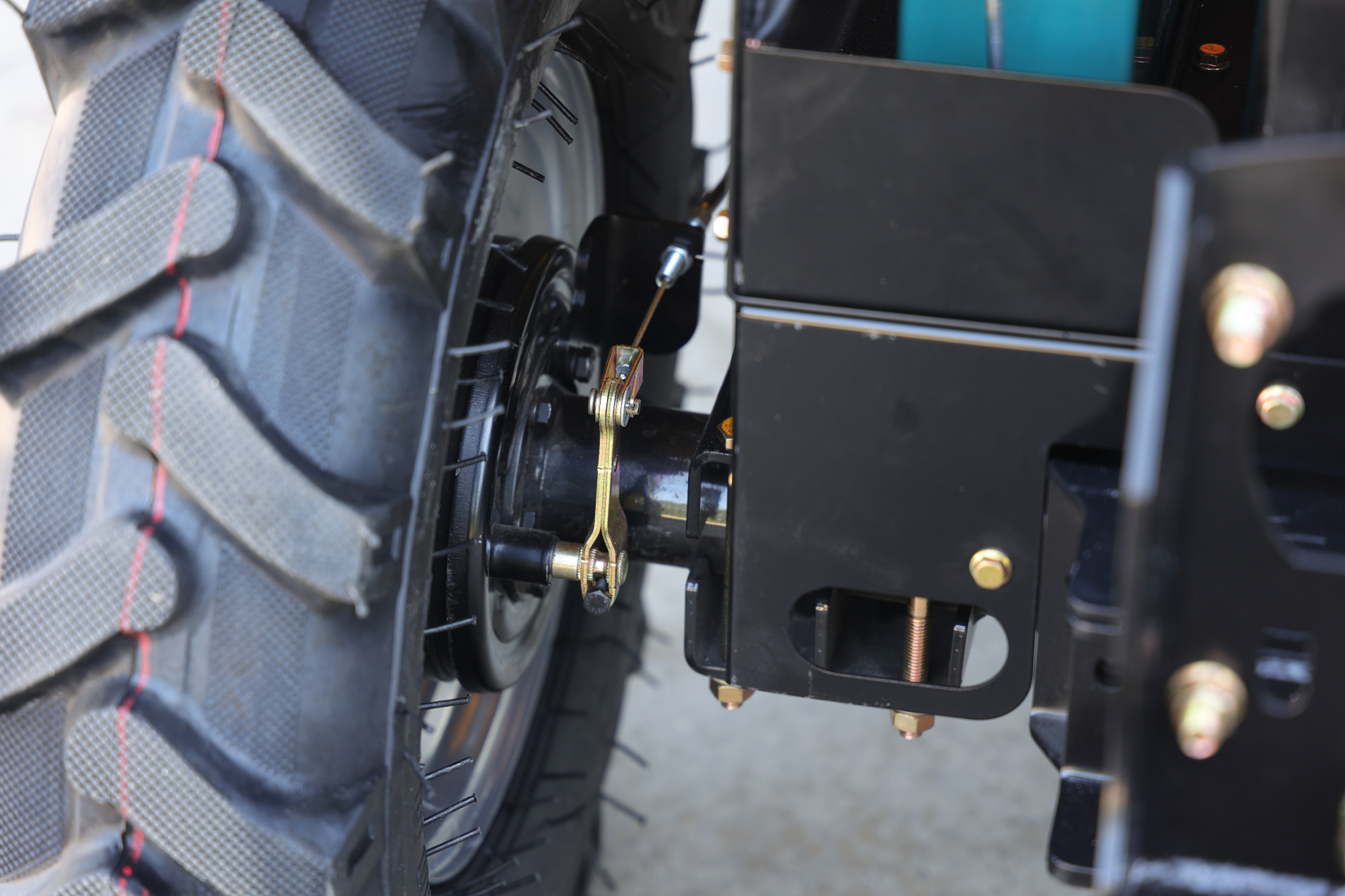 ProGARDEN Campo T18 Minitractor V25.1 4x4, 18CP, benzina, hidraulica fata-spate, roti 6.00-12 ProAdvanced PowerfulTools