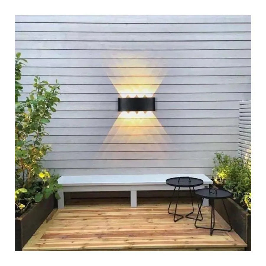 Fantas Aplica LED de Exterior si Interior, 8 Surse x 1W, IP65, Metalic, Negru, 3000K ModernLight Concept