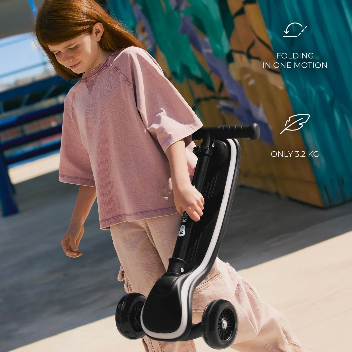 TROTINETA CU LUMINI KINDERKRAFT RAKET, BLUE SuperHeroes ToysZone