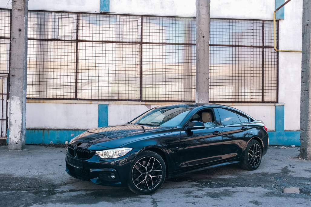 Grile Centrale BMW 4 Series F32 F33 F36 (2013-03.2019) Piano Black M Design Performance AutoTuning