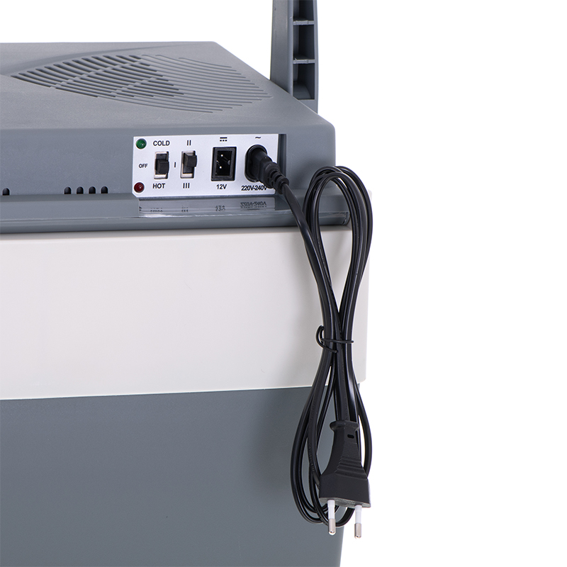 LADA FRIGORIFICA PORTABILA 28L ADLER EuroGoods Quality