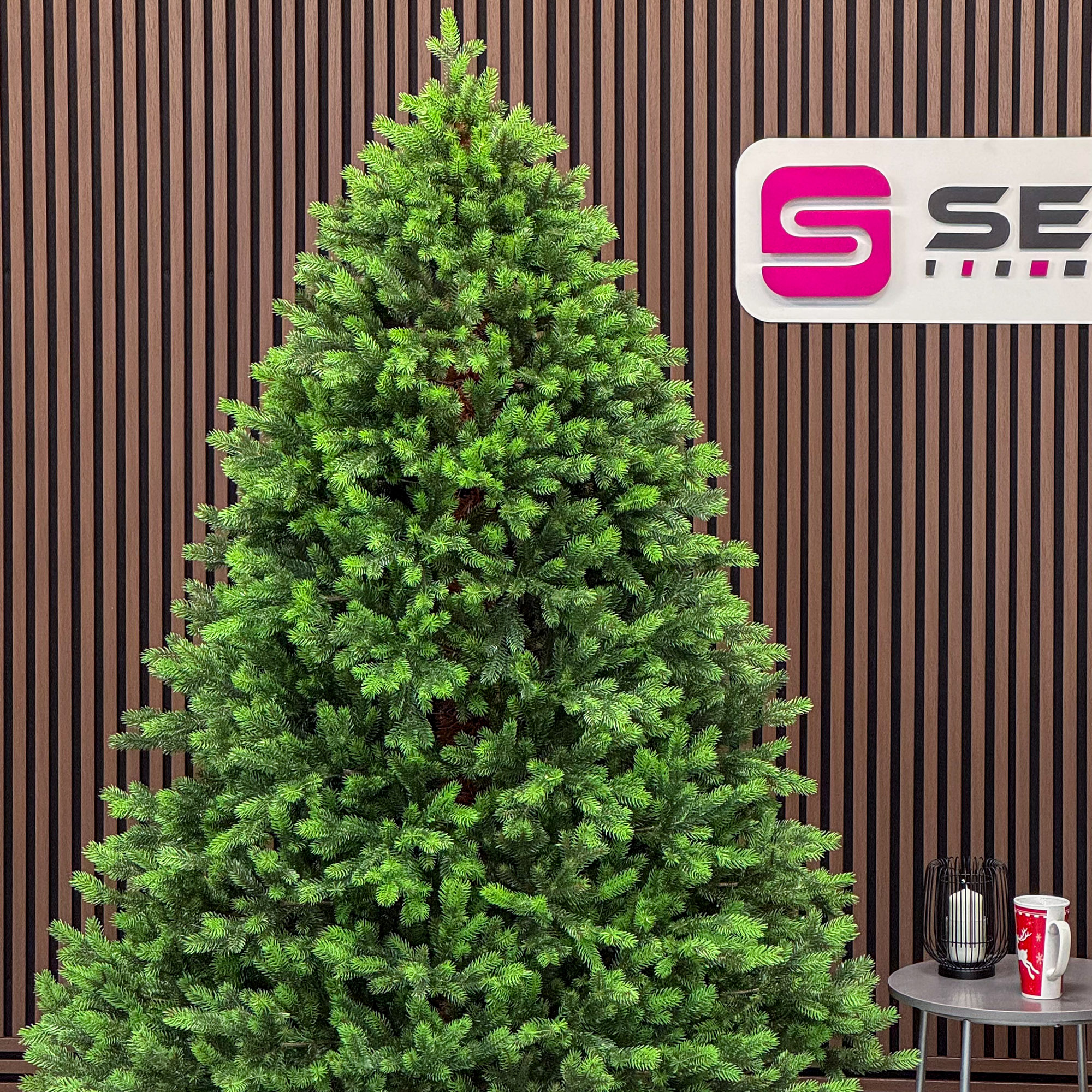 Brad artificial Sersimo, Hollandia, verde cu varfuri verzi, integral 3D, 210 cm Household NewTrend