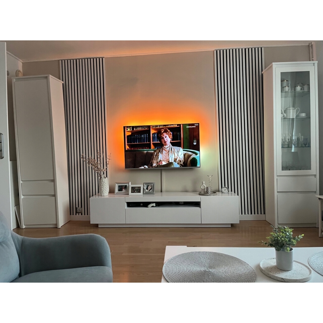Riflaj MDF decorativ LDA PREMIUM de tip Panou Acoustic, ALB MAT, 260x40 cm Household NewTrend