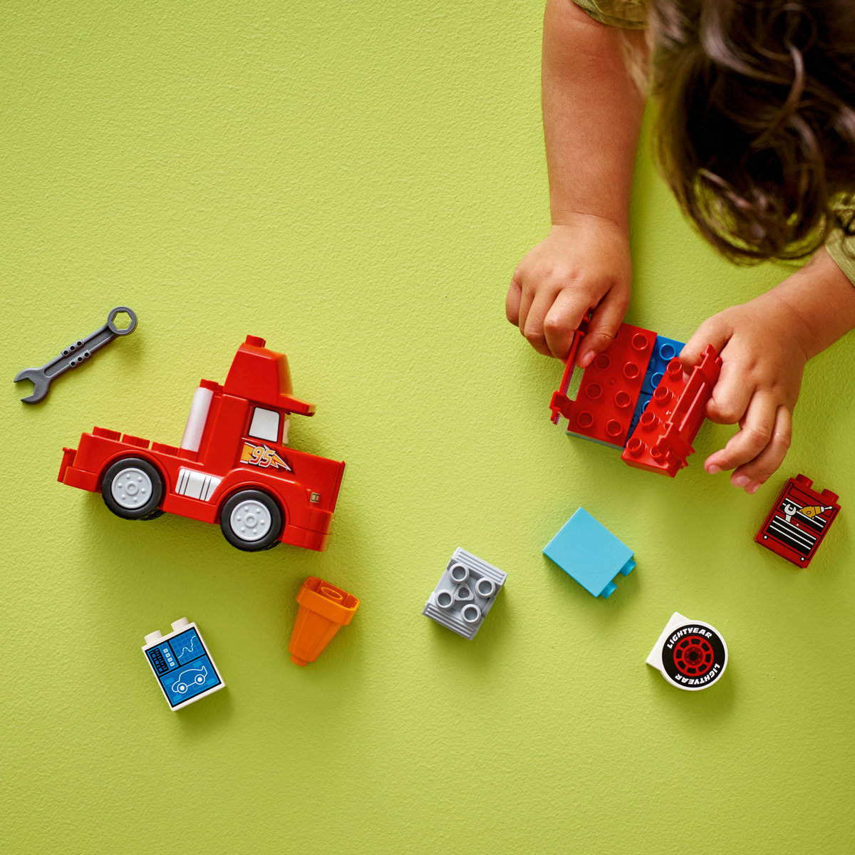 LEGO Cursa lui Mack Quality Brand