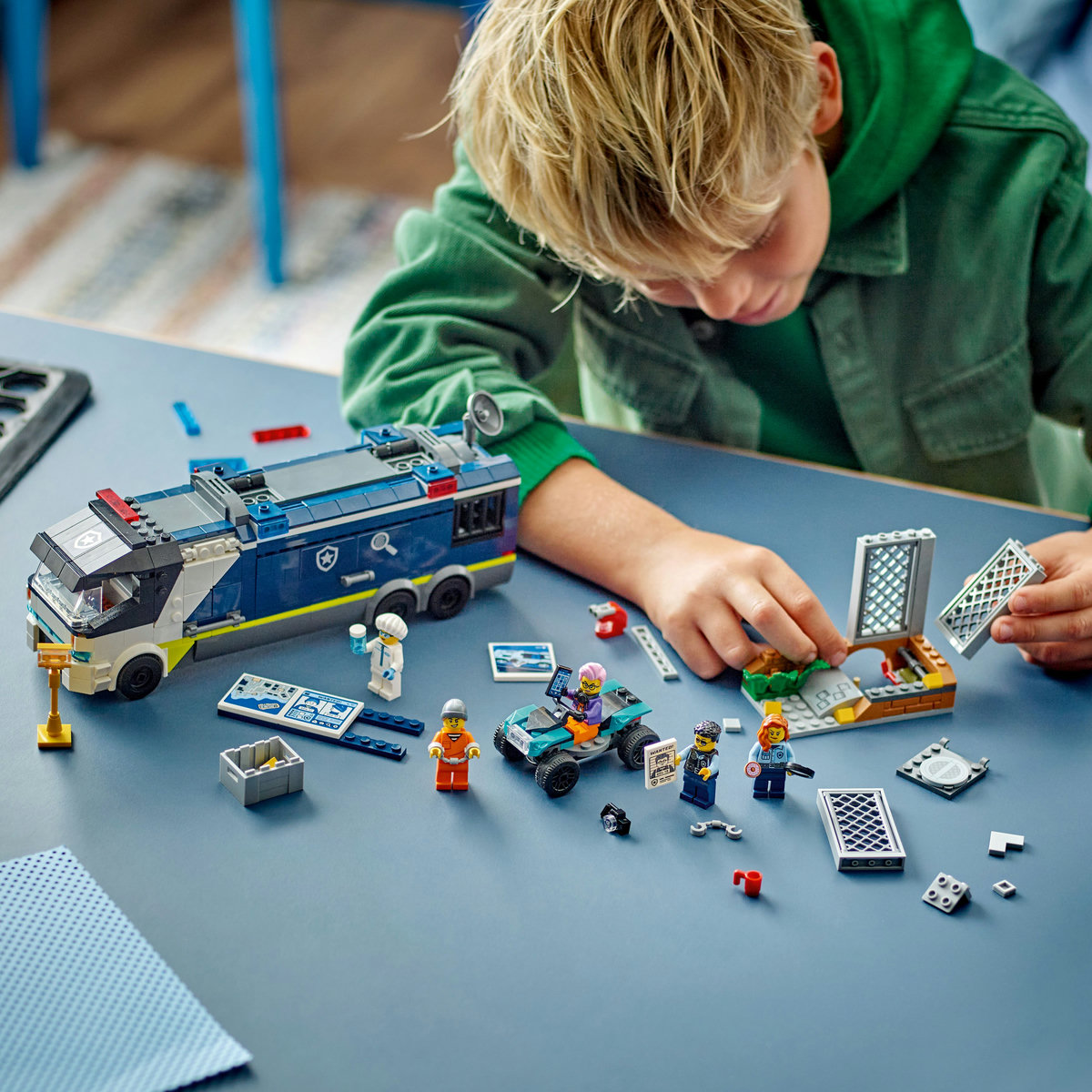 LEGO Laborator mobil de criminalistica Quality Brand