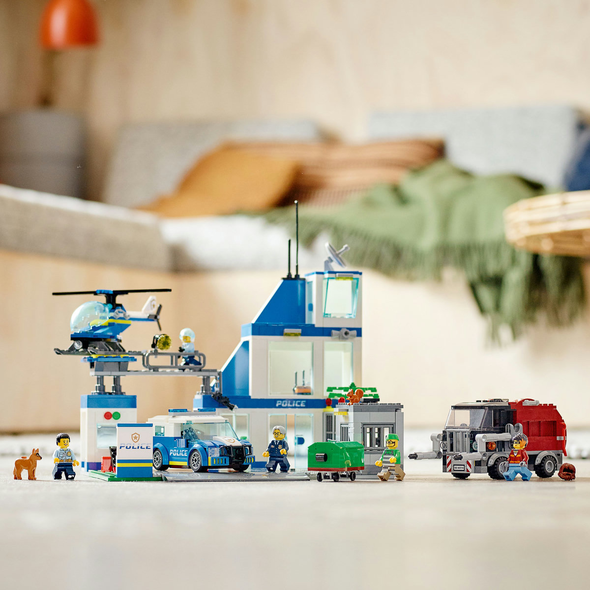 LEGO Sectia de politie Quality Brand