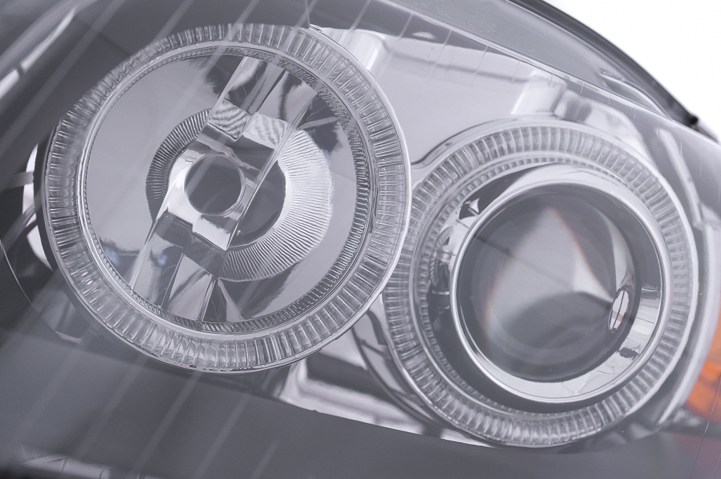 Faruri compatibile cu Audi A4 B7 (11.2004-03.2008) Angel Eyes Negru Performance AutoTuning