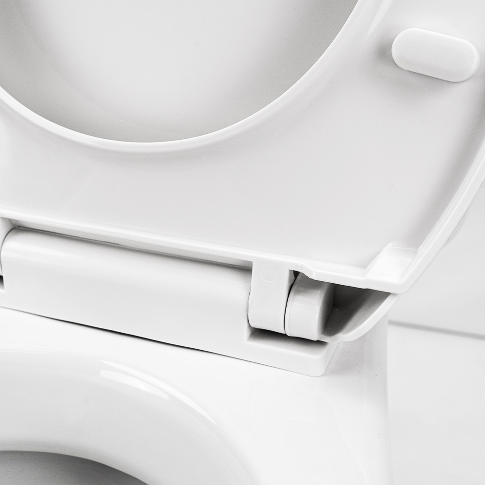 Leziter Toaletă monobloc Cleano cu evacuare spate și scaun Mobalis Homvera