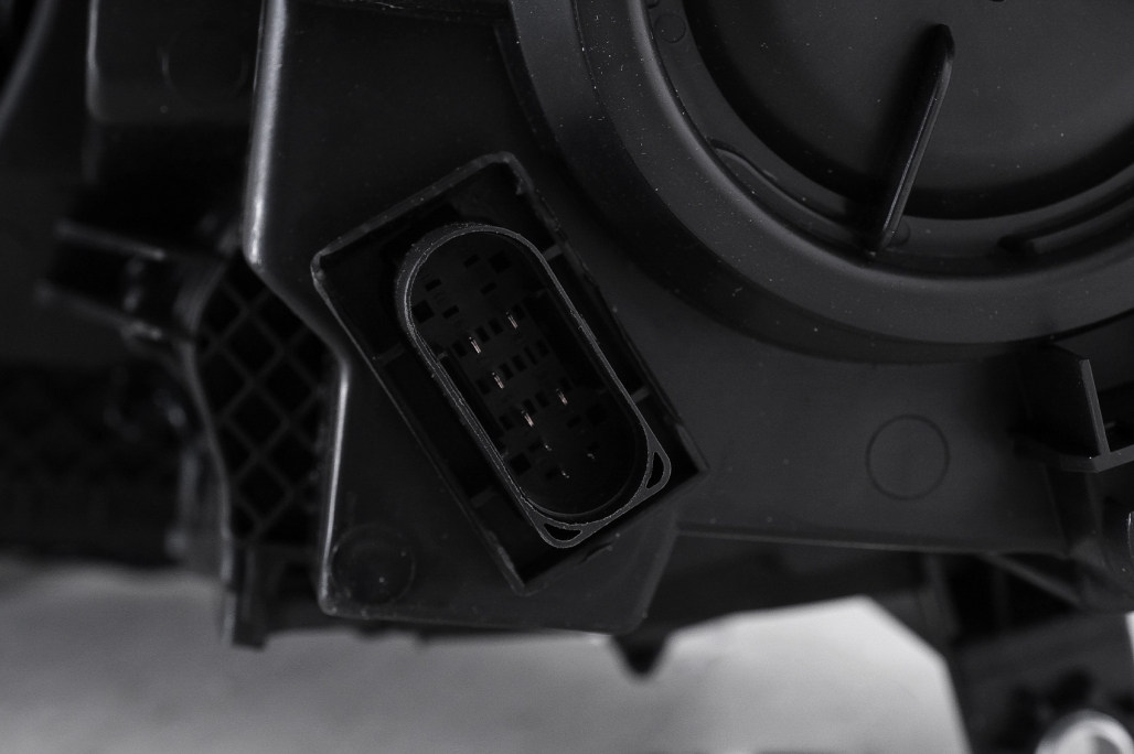 Kit Exterior Complet Mercedes V-Class W447 (2014-03.2019) Conversie la 2020 Design Performance AutoTuning