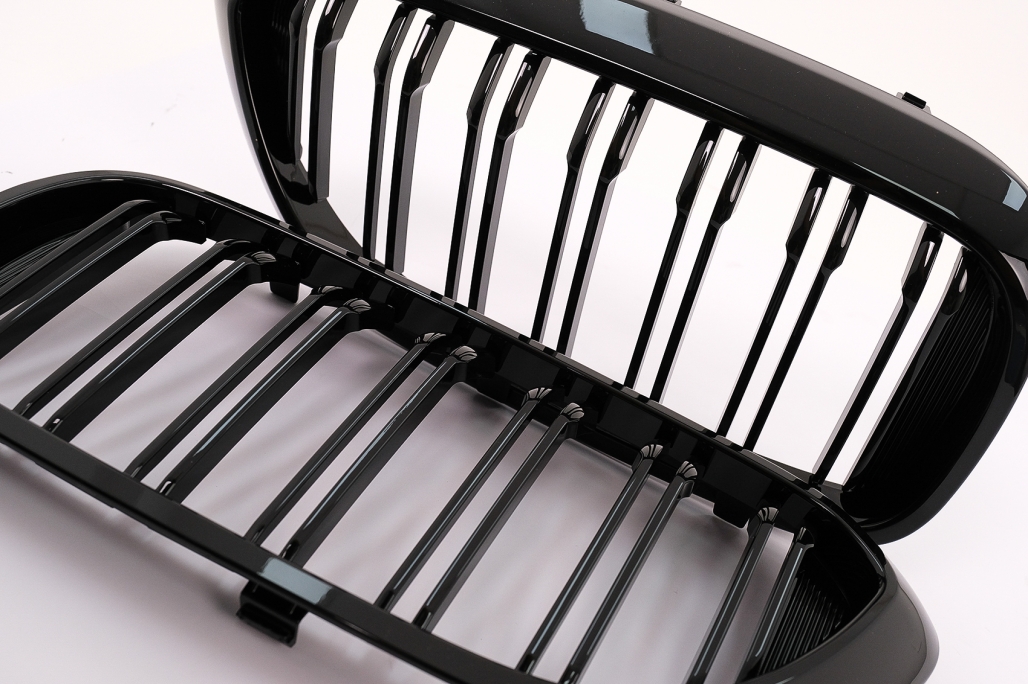 Grile Centrale BMW Seria 5 G30 G31 (2017-2019) Negru Lucios M Design Performance AutoTuning