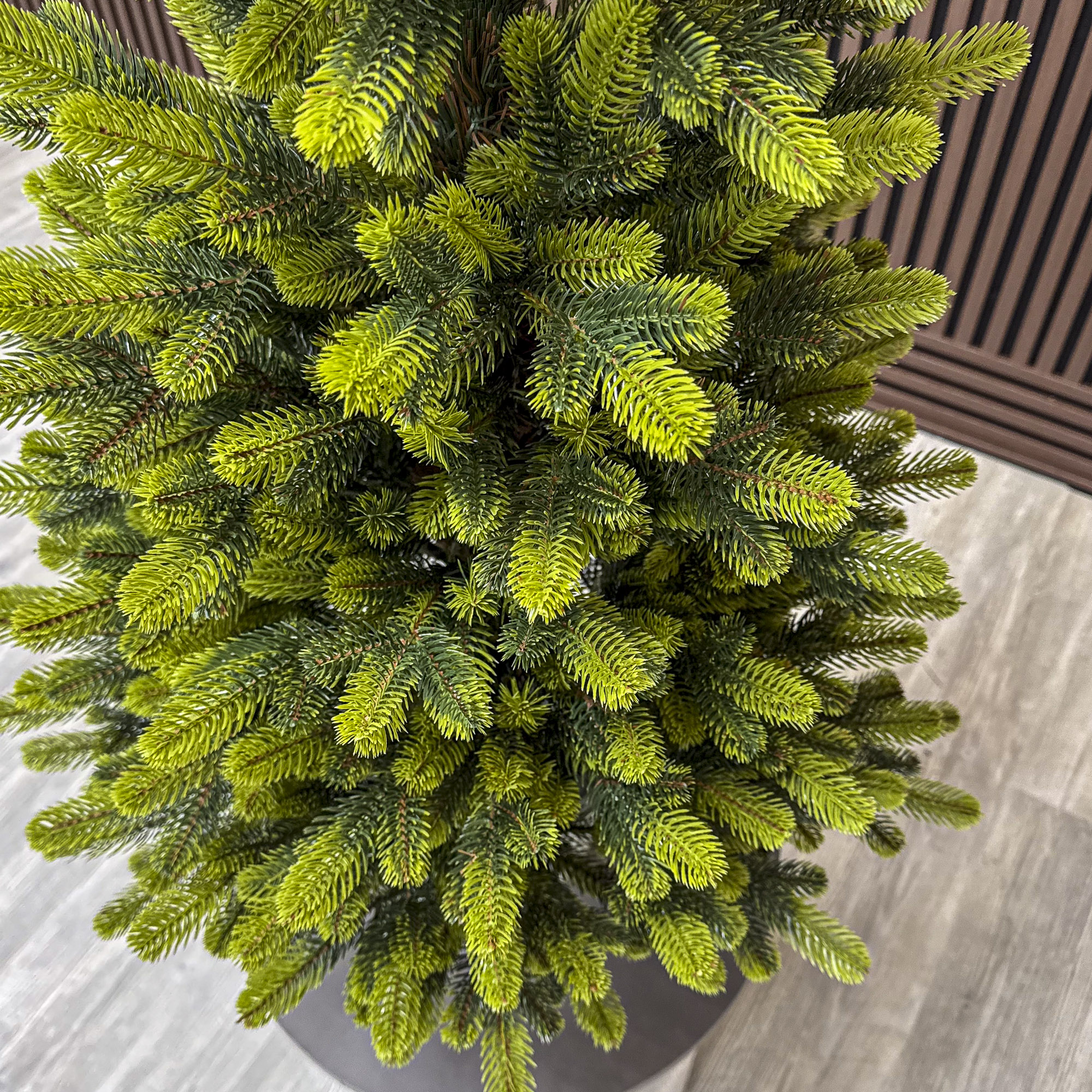 Brad artificial Christmas Deluxe by Sersimo, Viena Elite Spring in ghiveci, 3D, 110 cm Household NewTrend