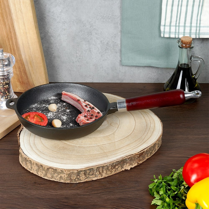 Tigaia din fontă CAST LINE 20 cm Handy KitchenServ