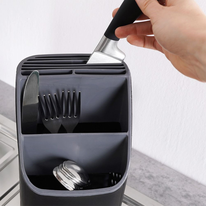 Suportul pentru tacâmuri culoare neagră, cu inserții grafit Handy KitchenServ