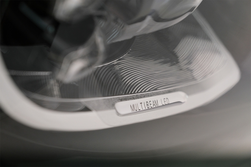 Bara Fata cu Grila Centrala si Faruri Full LED MERCEDES S-Class W222 Facelift (2013-06.2017) S63 Design Performance AutoTuning