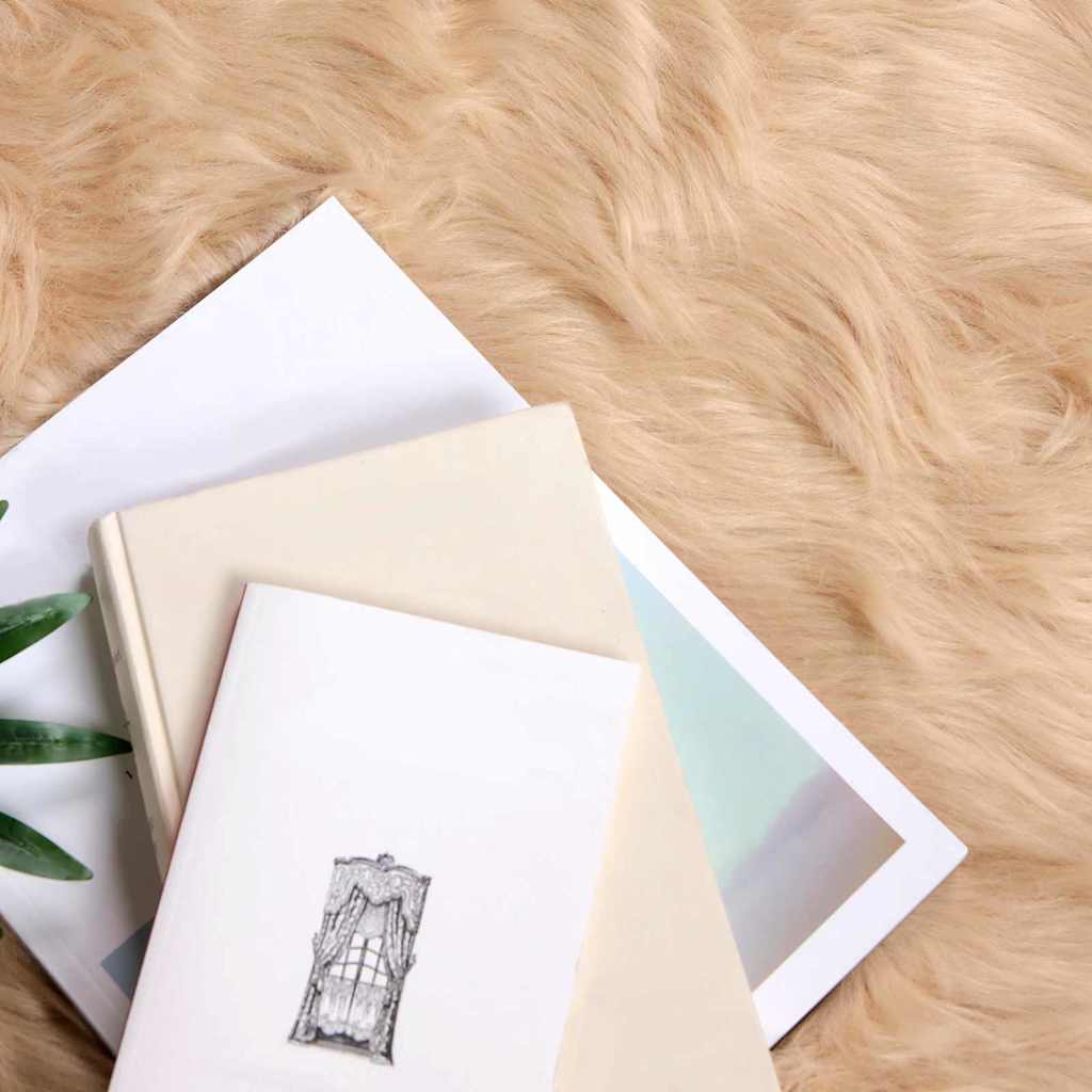 Covor Faux din Lână de oaie Bej 100 x 100 cm Poliester GartenMobel Dekor