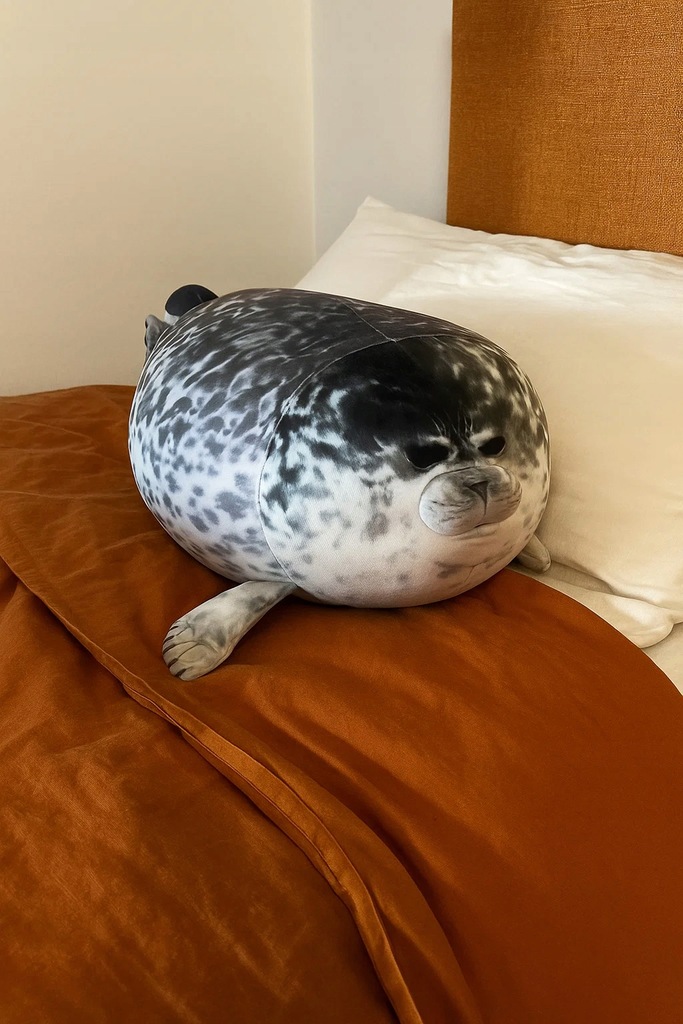 Foca de plus moale 60 cm, jucarie pufoasa pentru copii si adulti, pernuta decorativa gri Household NewTrend