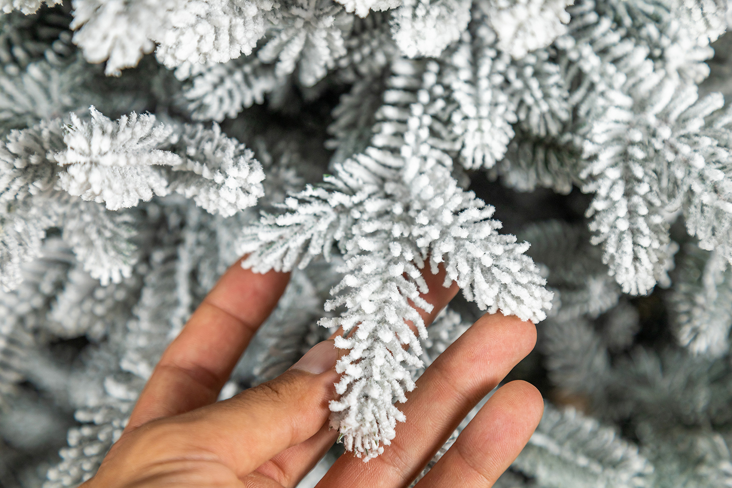 Brad artificial Christmas Deluxe by Sersimo, Alpin Select nins, integral 3D, 210cm Household NewTrend