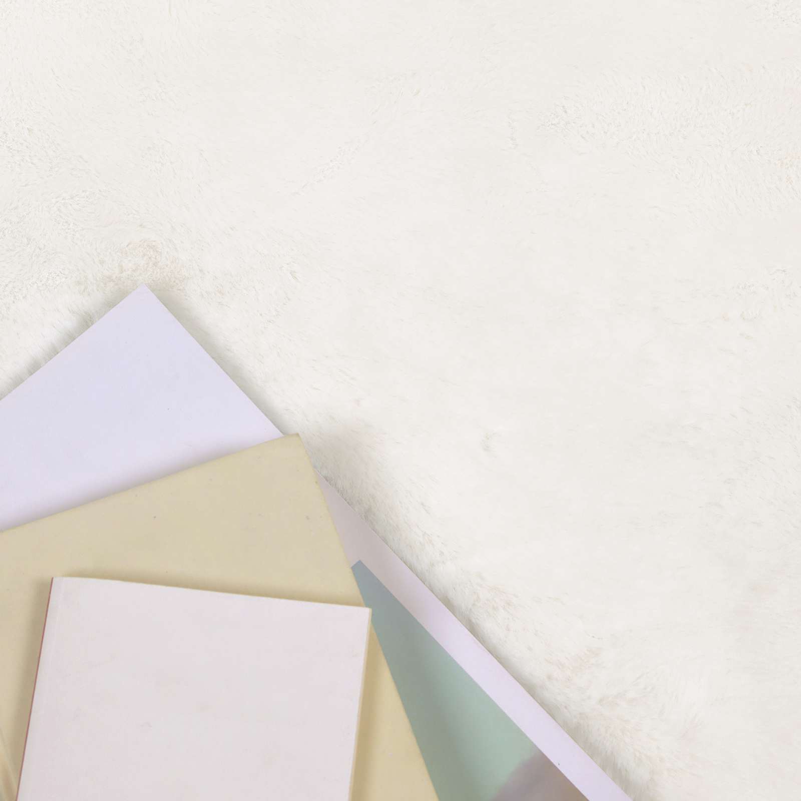 Covor din Blană Faux de Iepure Olite Crem 140 x 200 cm GartenMobel Dekor