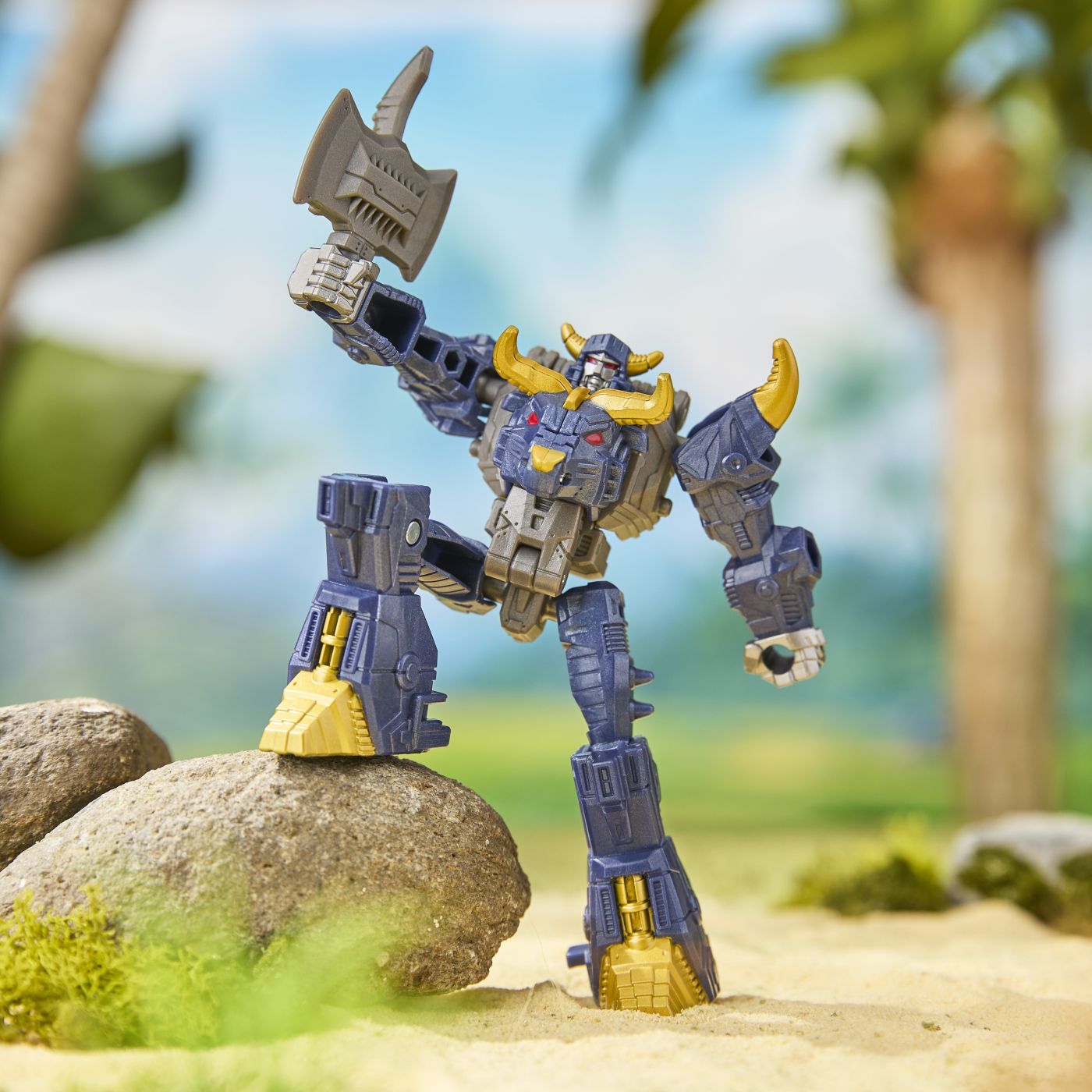 TRANSFORMERS CYBERWORLD ROBOT MEGATRON CONVERTIBIL 10CM SuperHeroes ToysZone