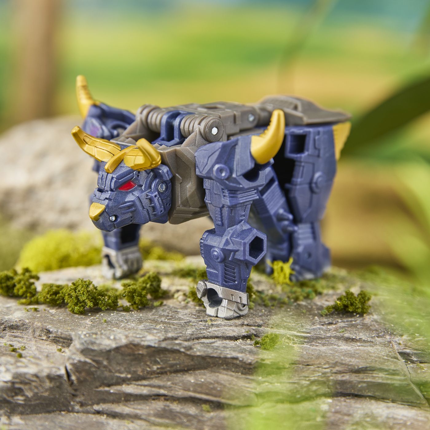 TRANSFORMERS CYBERWORLD ROBOT MEGATRON CONVERTIBIL 10CM SuperHeroes ToysZone