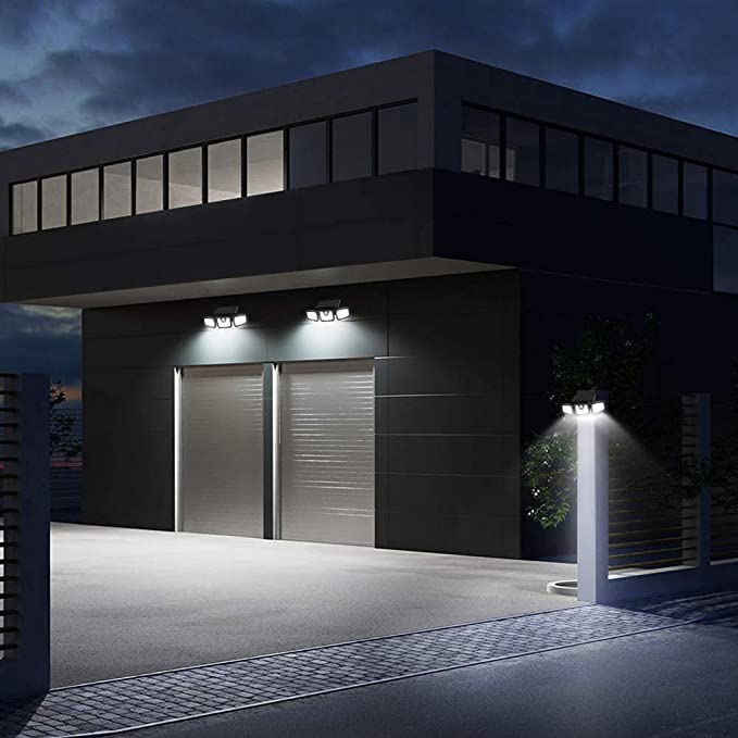 Lampa Solara LED, reglabila, model TRIO, cu senzor crepuscular si senzor de miscare FAVLine Selection